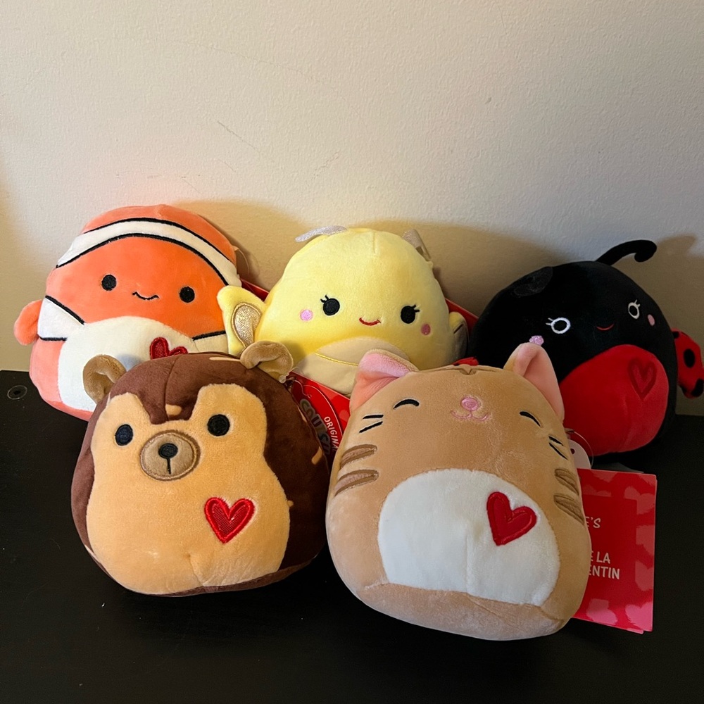 5” Superstore exclusive Squishmallow Valentines Set NWT